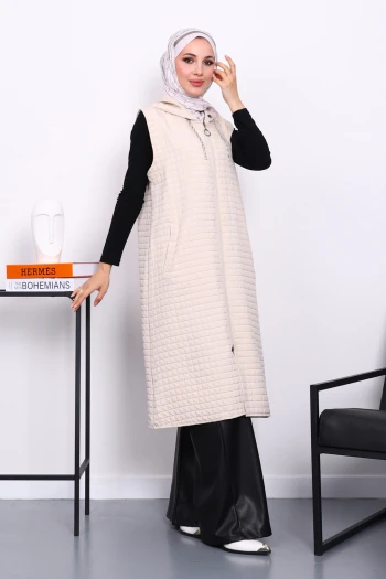 Taş Kapitone Fermuarlı Kapşonlu Yelek