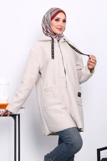 Taş Kapşonlu Cepli Buklet Kaban