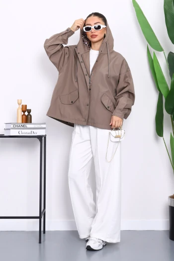 Vizon Kapşonlu Çıtçıt Detaylı Kısa Trençkot