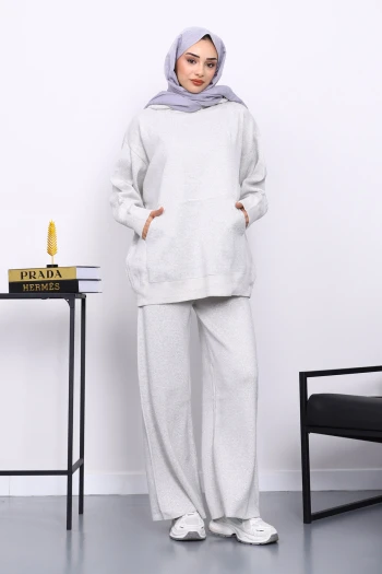 Ekru Kapşonlu Kanguru Cepli Pantolonlu Triko Takım