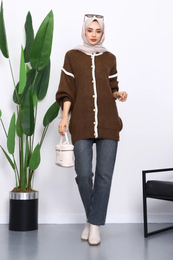 Kahverengi Balon Kol Düğmeli Triko Hırka