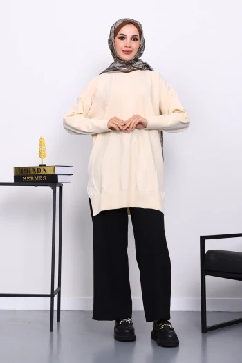Krem Bisiklet Yaka Soğuk İplik Triko Tunik