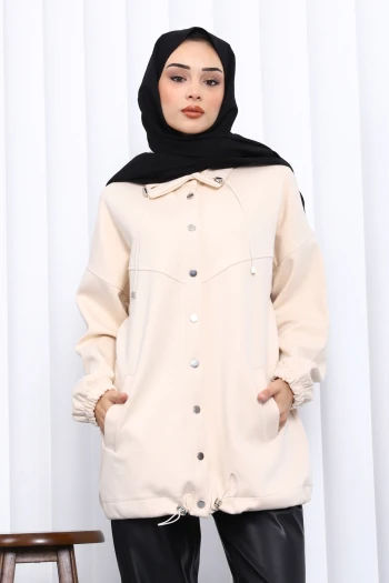 Krem Çıtçıt Detaylı Cepli Ceket