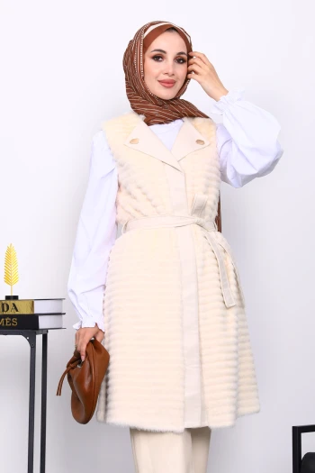 Krem Deri Detaylı Kemerli Yelek