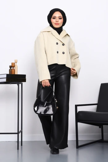 Krem Kısa Düğmeli Kaşe Ceket