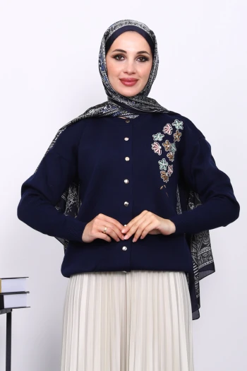 Lacivert Nakışlı Düğmeli Triko Hırka