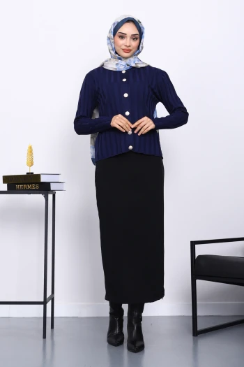 Lacivert Soğuk İplik Düğmeli Hırka