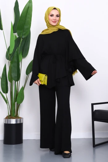 Siyah Pelerin Detaylı Tunik Pantolonlu Takım