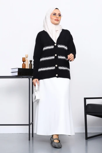 Siyah V Yaka Angora Yumoş Hırka