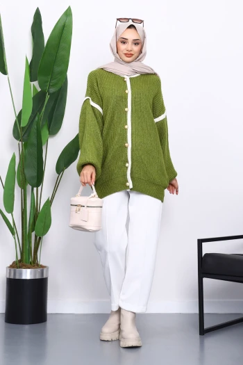 Yeşil Balon Kol Düğmeli Triko Hırka