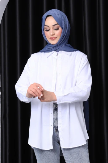 Beyaz Düğmeli Salaş Terikoton Gömlek