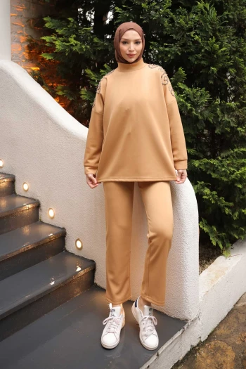 Bisküvi Omzu Taşlı Scuba Takım