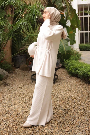 Ekru Fermuarlı Angora Yumoş Hırka Pantolonlu Takım