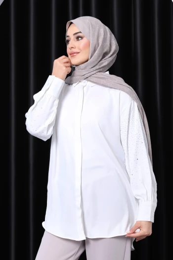 Ekru Kol Taşlı Gömlek