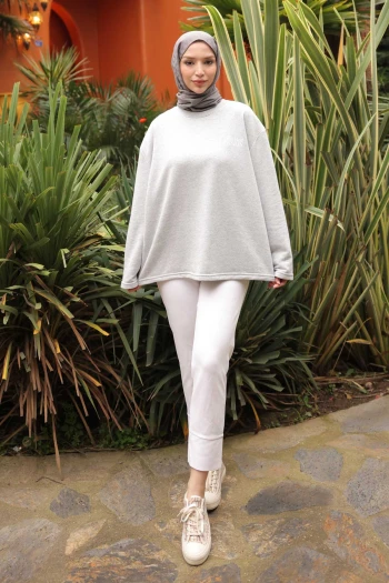 Gri Sırt Baskı Detaylı İki İplik Sweatshirt