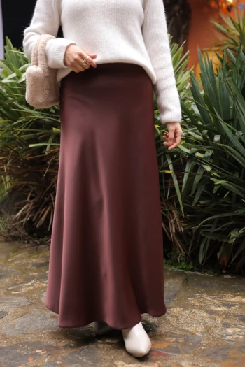 Kahverengi Uzun Saten Etek
