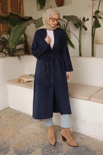 Lacivert Kuşaklı Uzun Angora Hırka