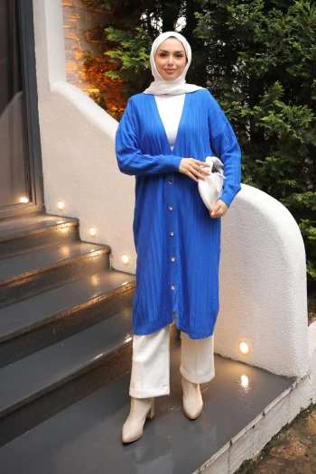 Saks Mavi Düğmeli Uzun Triko Merserize Hırka