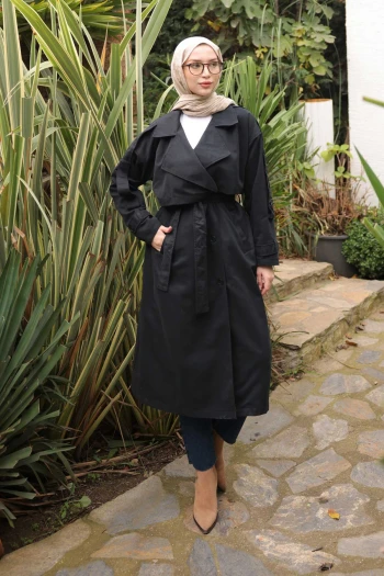 Siyah Kruvaze Yaka Astarlı Trençkot