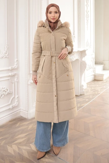 Bej Büyük Beden Kapüşonlu Şişme Mont