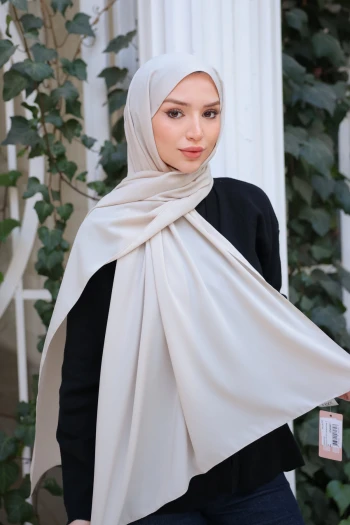 Bej Five Medine İpeği Şal