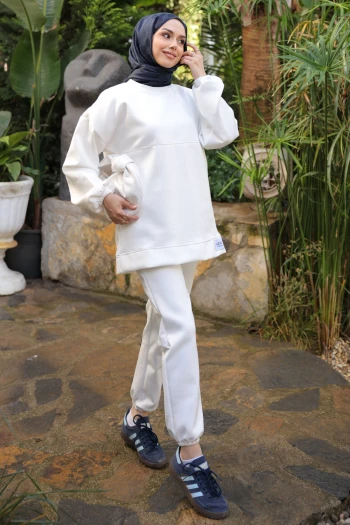 Ekru Armalı Tunik Pantolonlu Takım