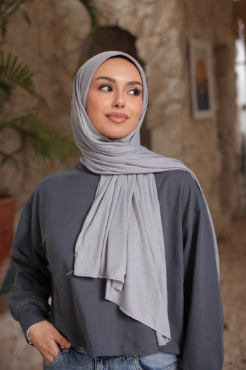 Gri Helen Önü Süngerli Pratik Penye Şal