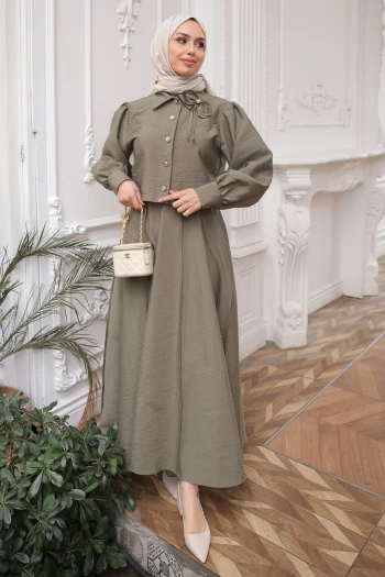 Haki Yaka Detaylı Crop Gömlek Etekli Takım