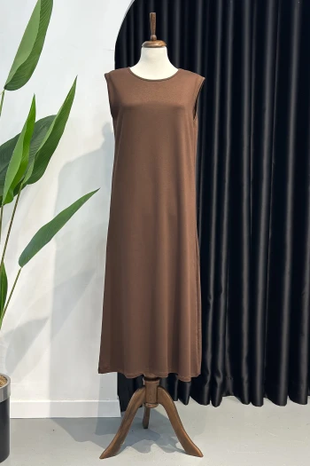 Kahverengi Bisiklet Yaka Kolsuz İçlik Elbise