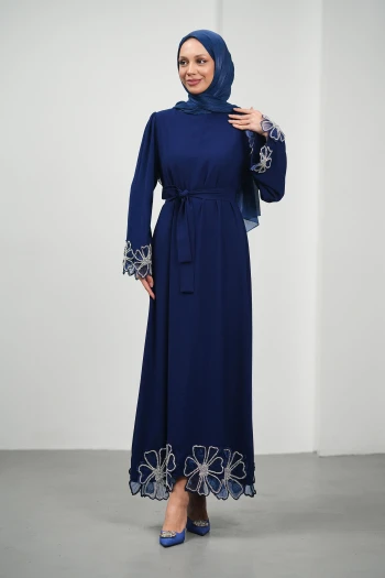 Lacivert Kol Ve Etek Ucu Çiçek Taşlı Abiye