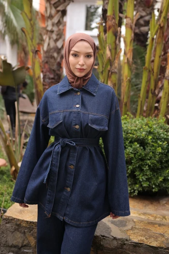 Lacivert Kuşaklı Ceket Pantolonlu Kot Takım