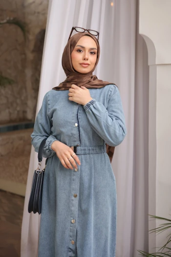 Mavi Düğmeli Lastik Kemerli Kot Elbise