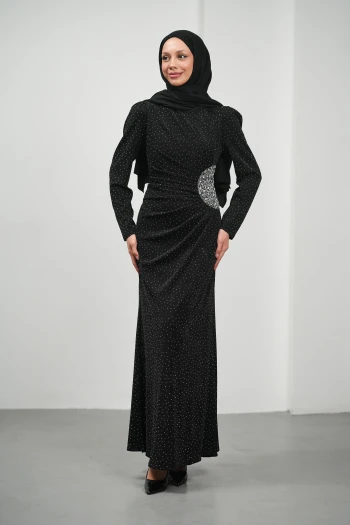 Siyah Önü Drapeli Taşlı Abiye