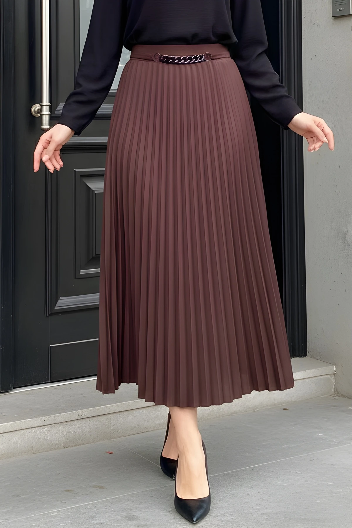 Acı Kahve Bel Zincir Detaylı Piliseli Etek