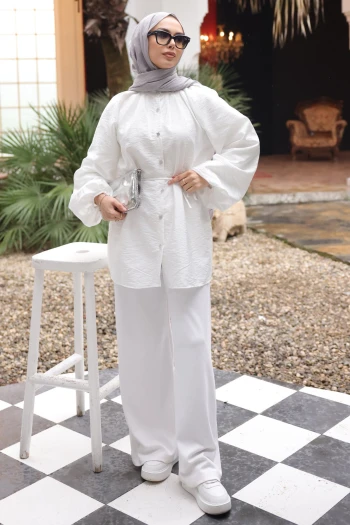 Ekru Balon Kol Kuşaklı Gömlek