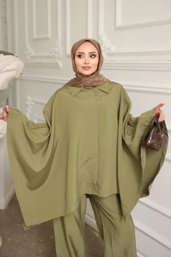 Haki Düğmeli Pantolonlu Panço Takım