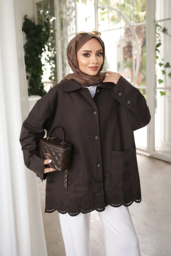Kahverengi Eteği Nakış İşlemeli Gabardin Ceket