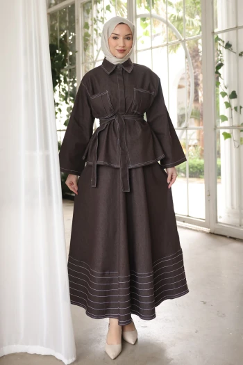 Kahverengi Kuşaklı Ceket Etekli Takım Kot Takım