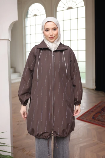 Kahverengi Taş İşlemeli Fermuarlı Kap