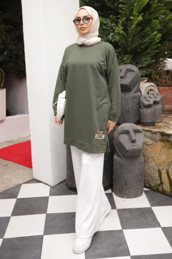 Koyu Yeşil Bisiklet Yaka Armalı Tunik