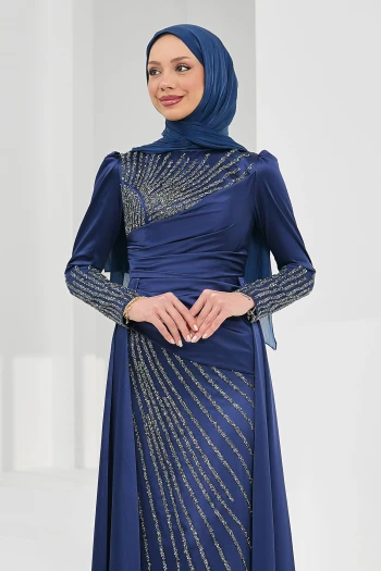 Lacivert Önü Taşlı Saten Abiye