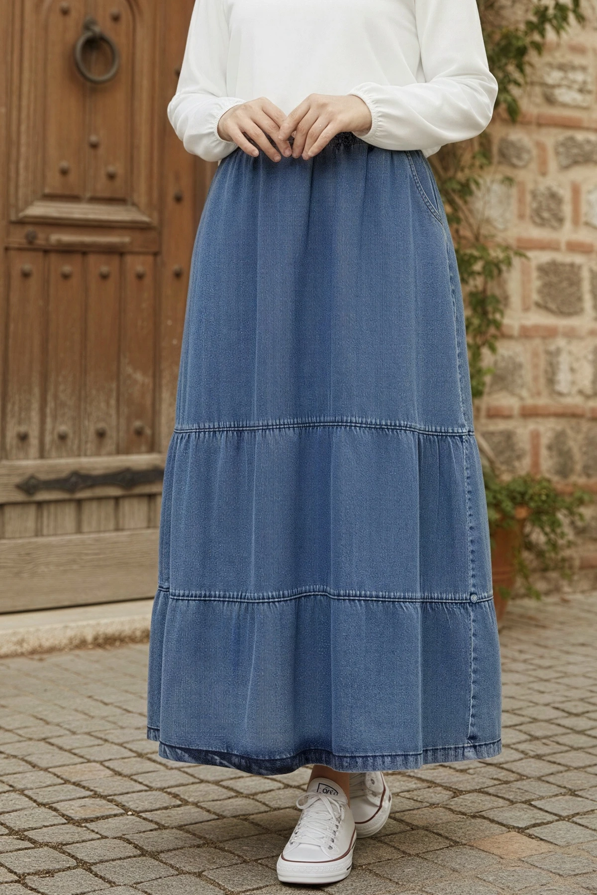 Mavi Bel Lastikli Eteği Katli Kot Etek