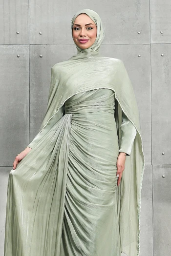 Mint Yeşili İnci Pelerinli Önü Büzgülü Abiye