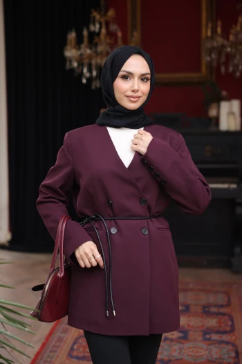 Mürdüm Bel Bağlamalı Düğmeli Ceket