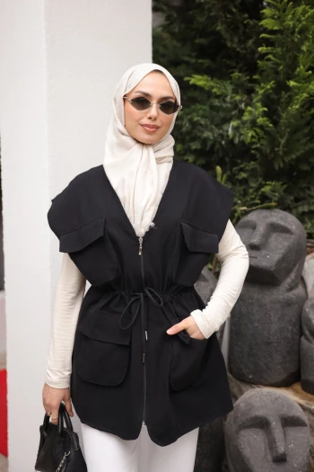 Siyah Bel Bağlamalı Cepli Astarlı Gabardin Yelek