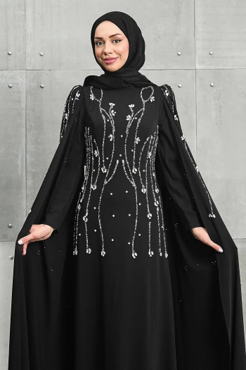 Siyah Kolları Pelerinli Taşlı Abiye