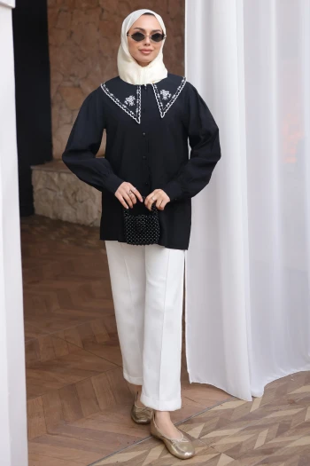 Siyah NFC-5345 Yaka Nakışlı Düğmeli Gömlek