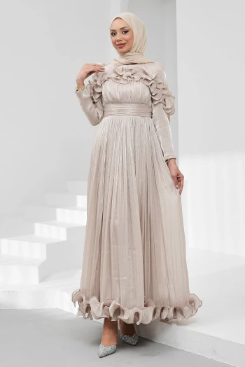 Taş Yaka Ve Etek Ucu Fırfırlı Işıltılı Abiye