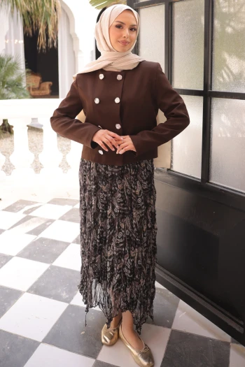Kahverengi Eteği Şifon Ceketli Takım