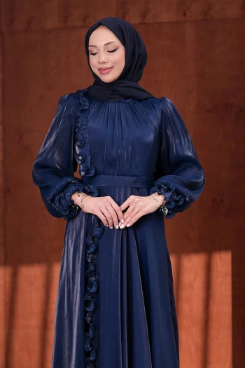 Lacivert Bel Kemerli Fırfırlı Janjan Abiye